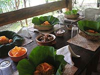  Dehigaha Ela - Lunch in lotus Leaf