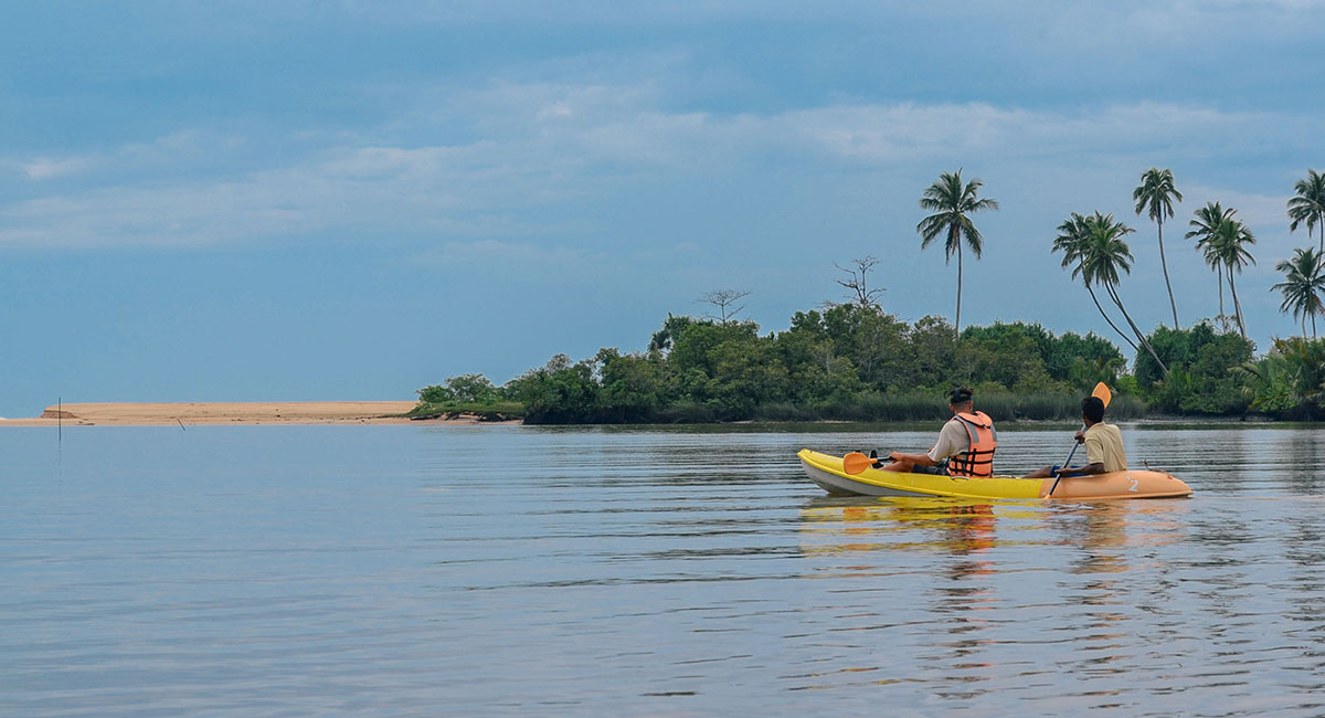 Wellness Retreat Gallery -Kayak ride